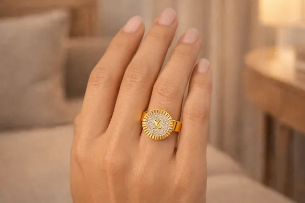 White_Gold_Plated_Initial_L_Ring_With_Crystal_Embellishments_For_Women