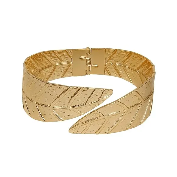 Golden_Leaf_Design_Adjustable_Cuff_Bracelet_For_Women