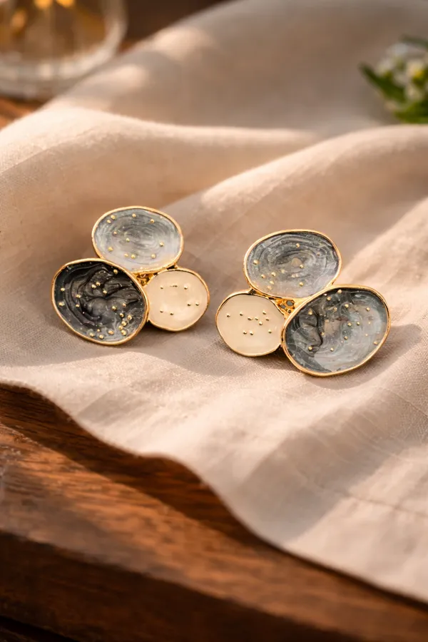 White_Three_Stone_Textured_Resin_Stud_Earrings_With_Gold_Trim_For_Women