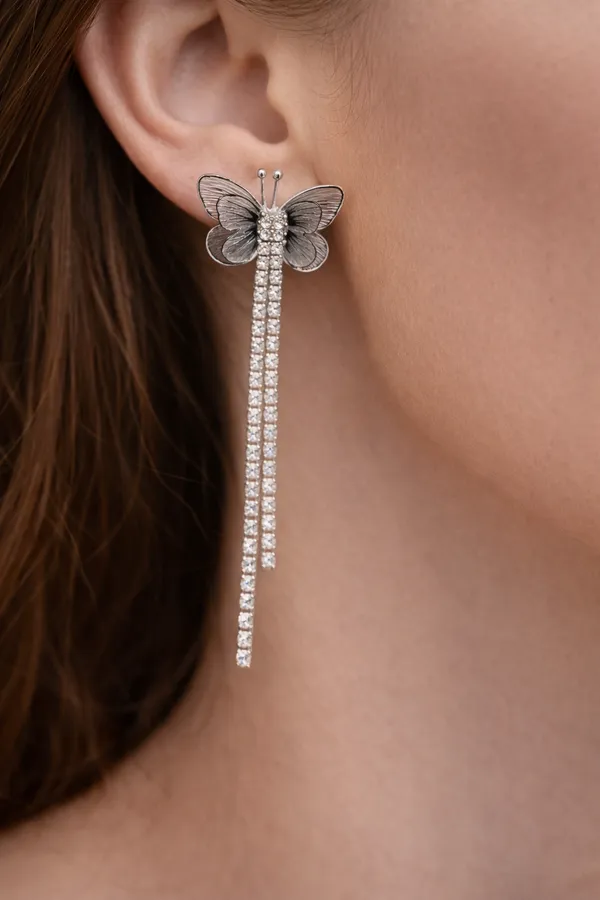 Silver_Elegant_Butterfly_Crystal_Drop_Earrings_With_Long_Tassel_Design_For_Women