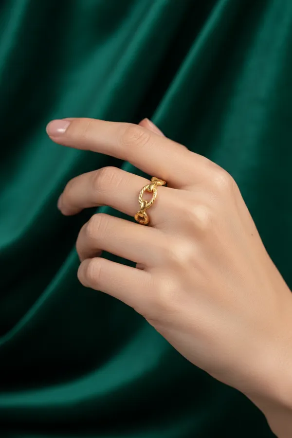 Golden_Twisted_Rope_Chain_Link_Ring_For_Women