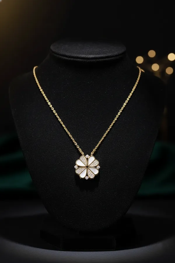 White_Elegant_Flower_Pendant_Necklace_With_Gold_Chain_For_Women