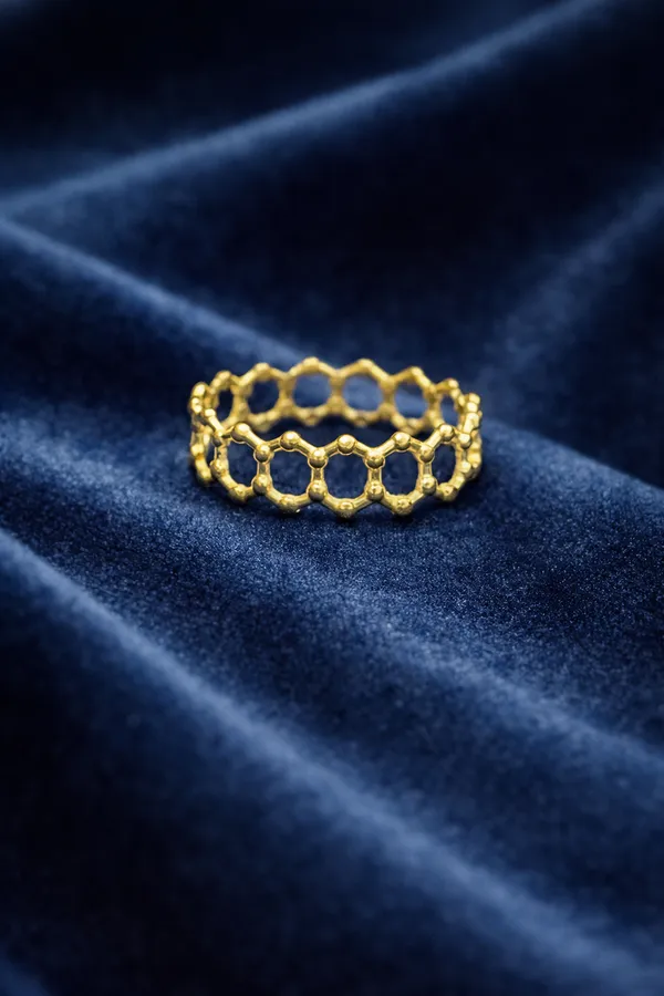 Golden_Gold_Honeycomb_Pattern_Ring_For_Women