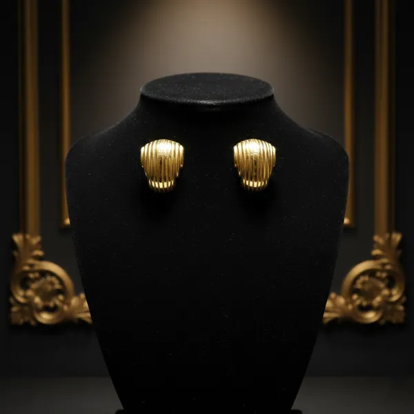 Golden_Chunky_Twisted_Hoop_Earrings_For_Women