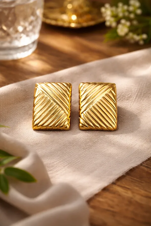 Gold_Plated_Rectangular_Striped_Stud_Earrings_For_Women
