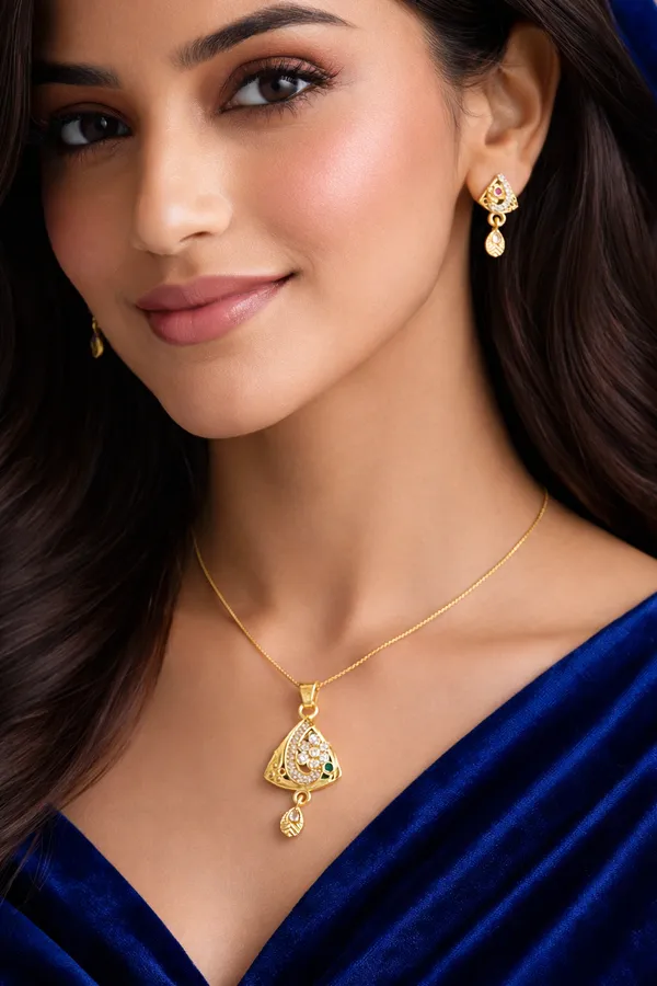 Golden_Traditional_Gold_Plated_Crystal_Pendant_Necklace_And_Earrings_Set_For_Women