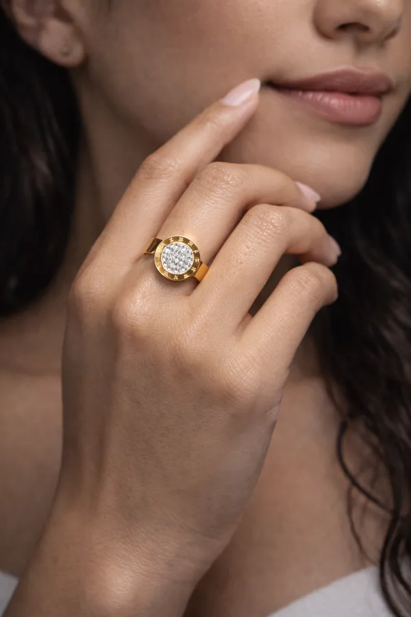 Gold_Plated_Roman_Numeral_Ring_With_Crystal_Center_For_Women