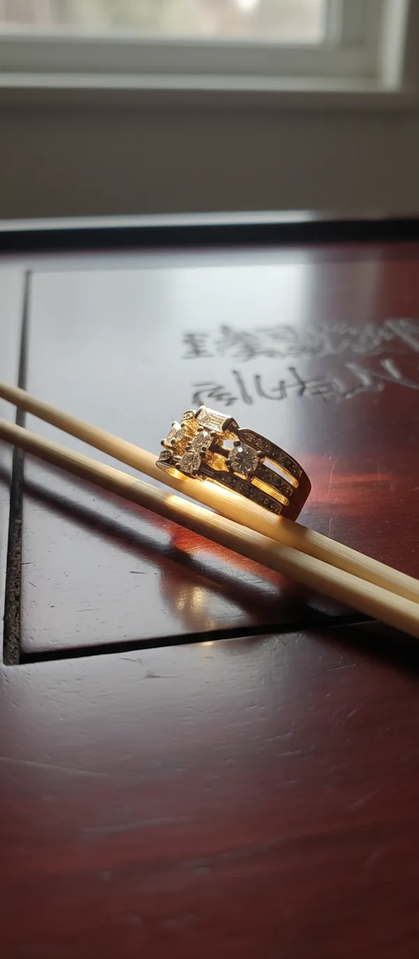 Golden_Elegant_Gold_Plated_Stackable_Ring_Set_With_Crystal_Accents_For_Women
