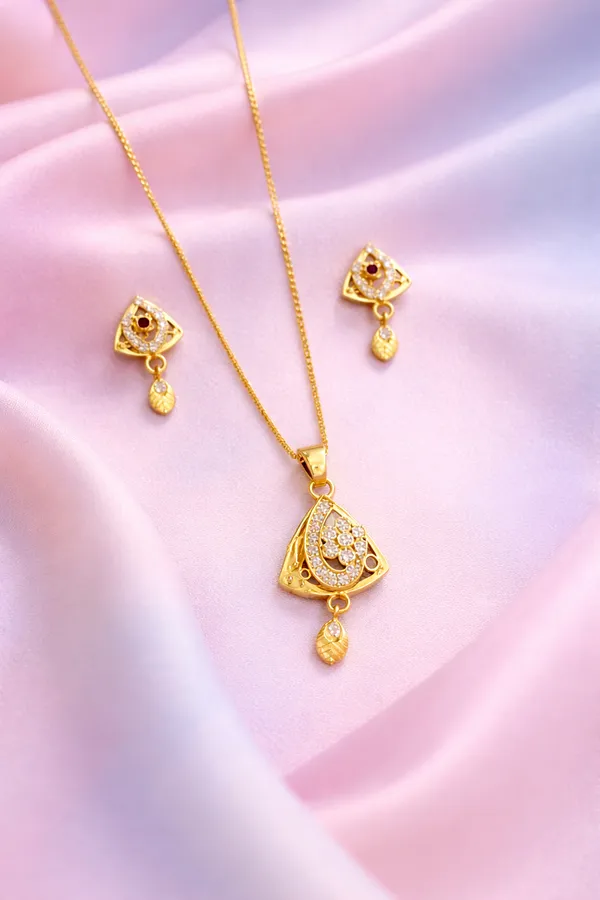 Golden_Traditional_Gold_Plated_Crystal_Pendant_Necklace_And_Earrings_Set_For_Women
