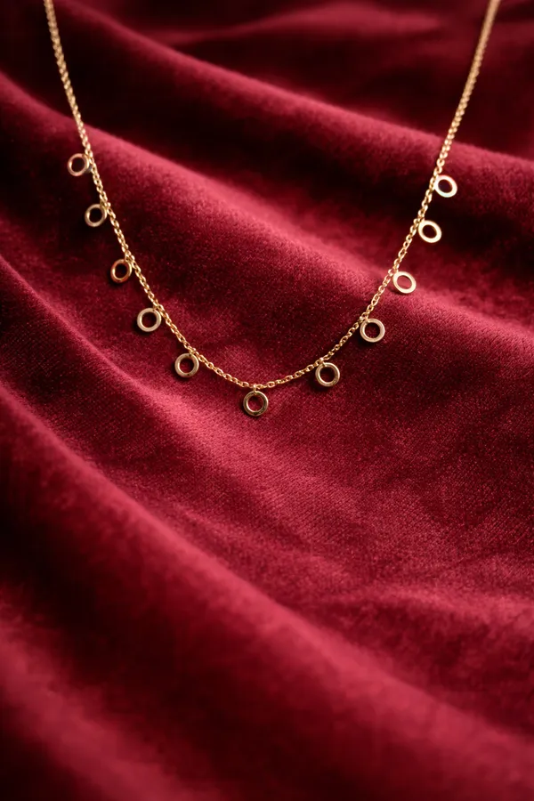 Golden_Delicate_Gold_Circle_Charm_Necklace_For_Women