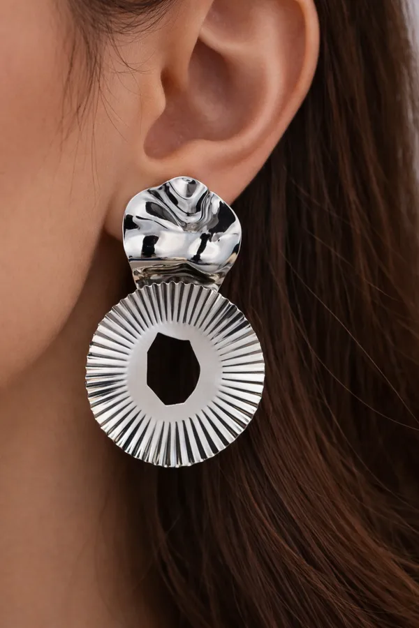 Silver_Toned_Geometric_Statement_Earrings_With_Textured_Disc_Design_For_Women