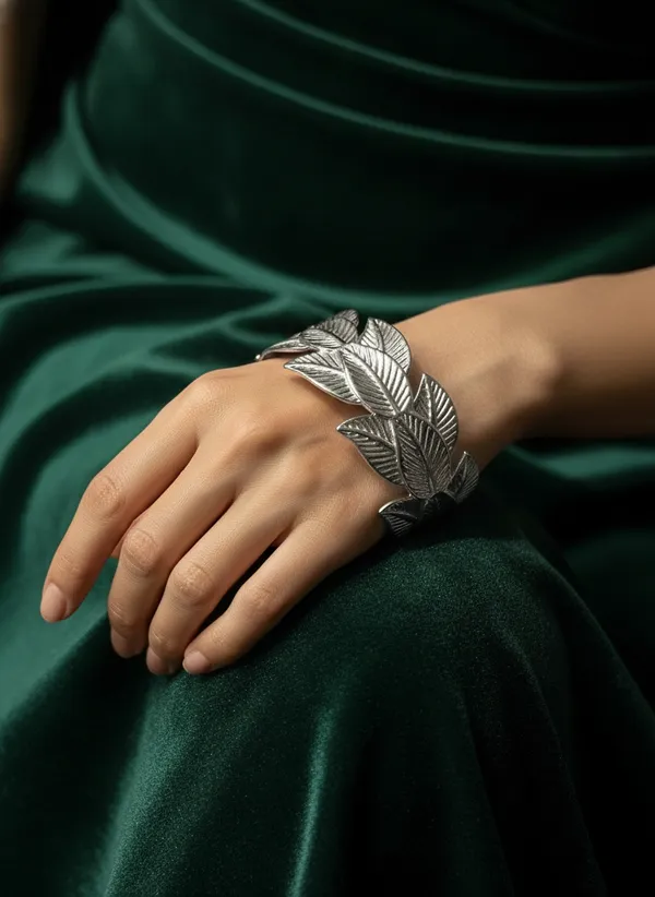 Silver_Elegant_Toned_Leaf_Design_Adjustable_Cuff_Bracelet_For_Women