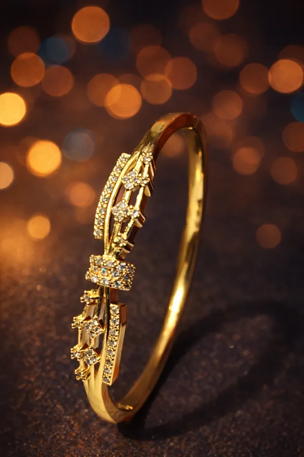 Gold_Plated_Crystal_Embellished_Designer_Bangle_Bracelet_For_Women