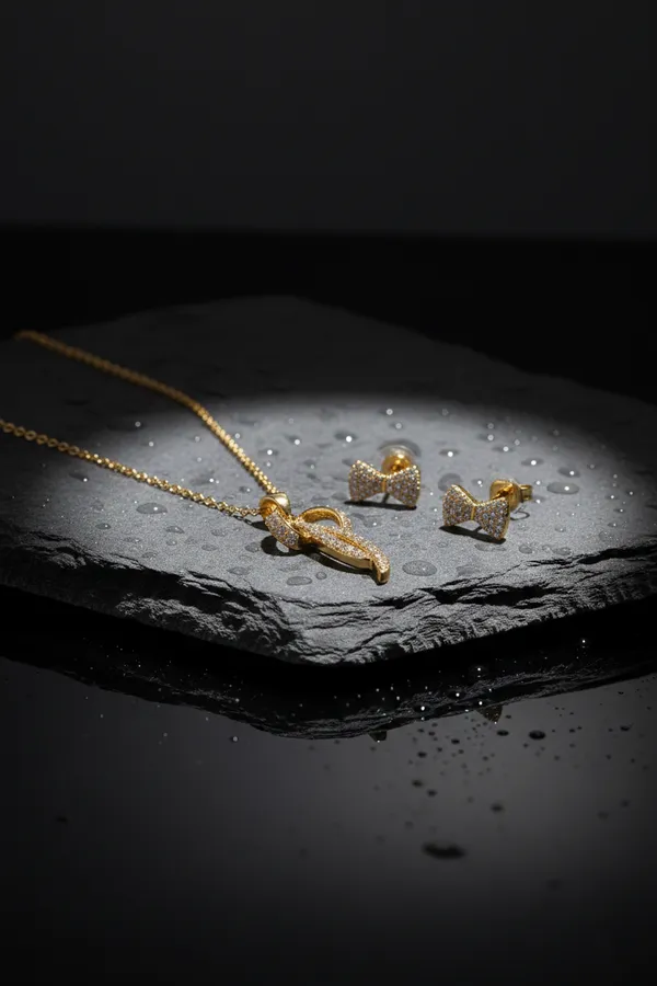 Gold_Plated_Crystal_Studded_Pendant_Necklace_With_Bow_Earrings_Jewellery_Set_For_Women