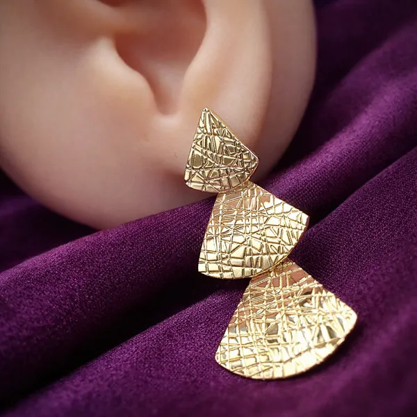 Brown_Textured_Triple_Tier_Drop_Earrings_For_Women