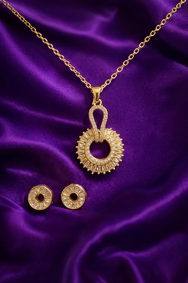Golden_Circular_Crystal_Pendant_Necklace_Set_With_Matching_Stud_Earrings_For_Women