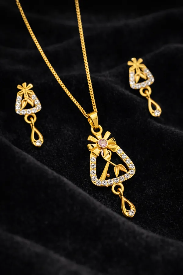 Gold_Plated_Triangle_Pendant_Necklace_Set_With_Earrings_For_Women