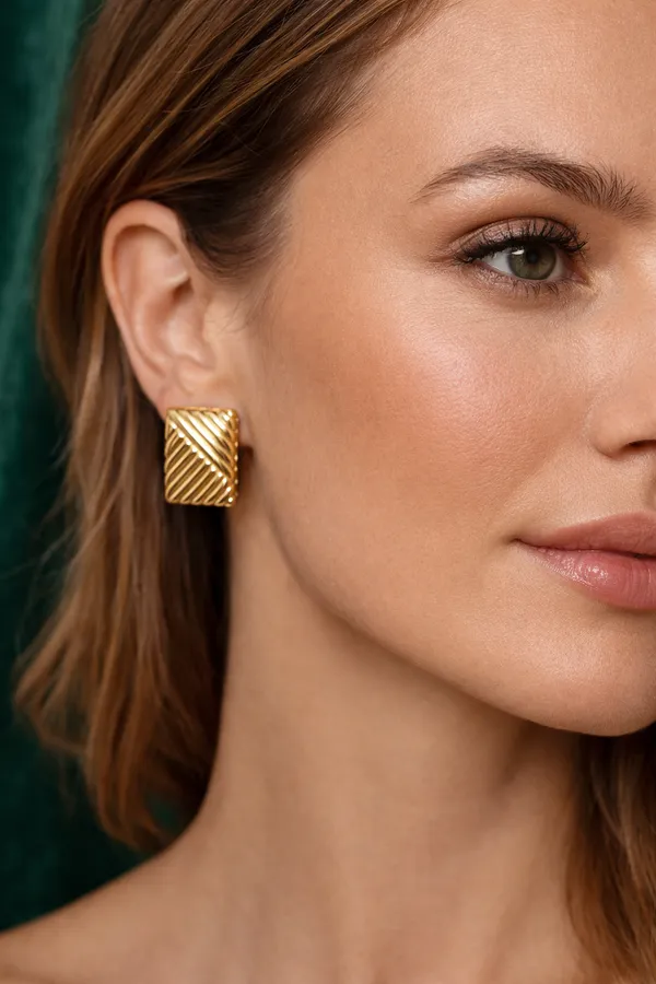 Gold_Plated_Rectangular_Striped_Stud_Earrings_For_Women