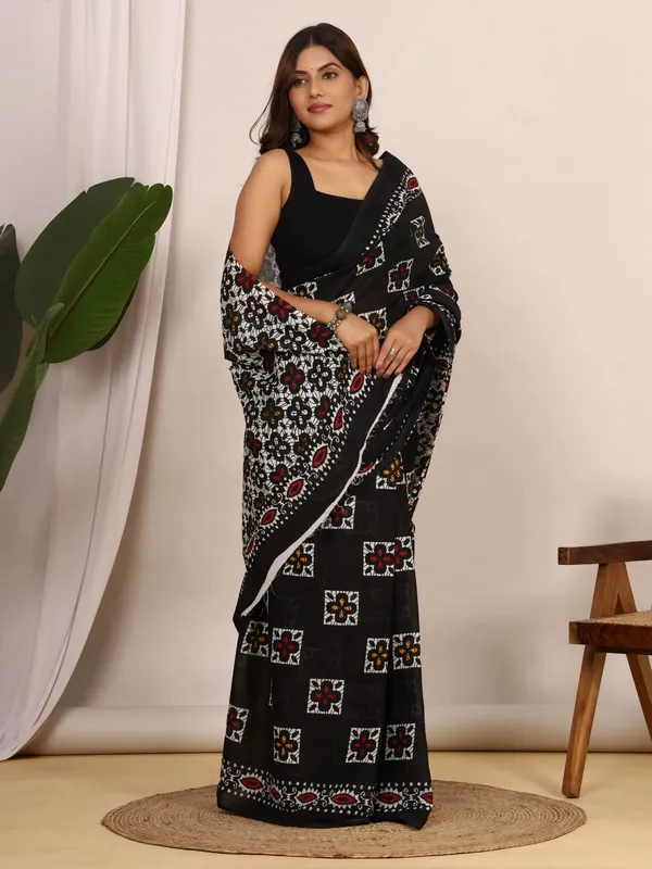 Black_Floral_Printed_Cotton_Saree_for_Women_|_Elegant_Designer_Soft_Cotton_Saree_|_Traditional_Ethnic_Wear
