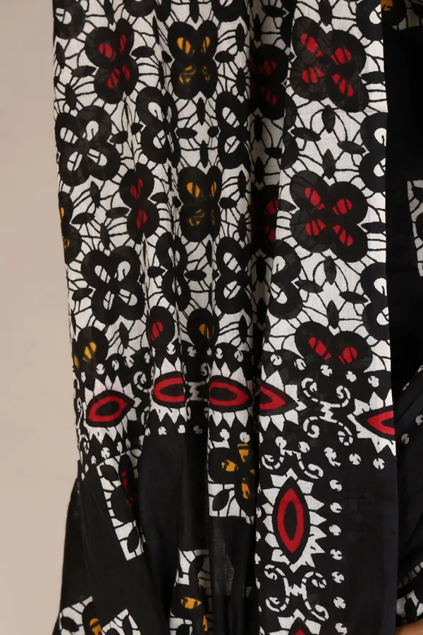 Black_Floral_Printed_Cotton_Saree_for_Women_|_Elegant_Designer_Soft_Cotton_Saree_|_Traditional_Ethnic_Wear
