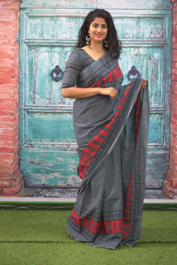 Classic_Grey_&_Red_Border_Printed_Saree