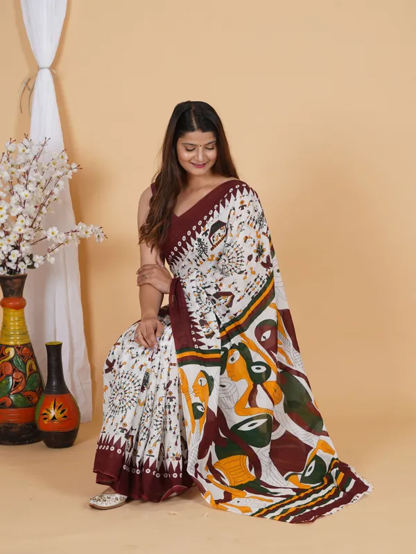 Cream_Red_Floral_Printed_Cotton_Saree_with_Traditional_Border