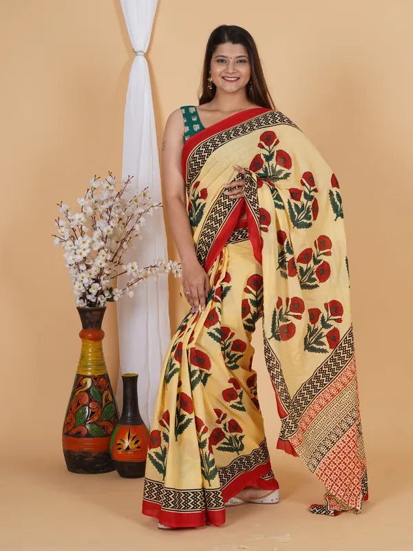 Elegant_Floral_Handblock_Print_Cotton_Saree_With_Red_Border
