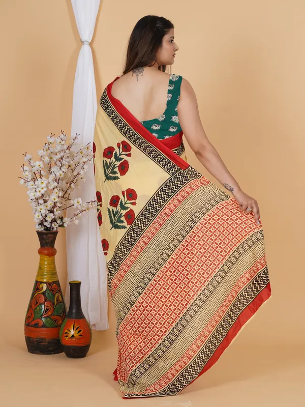 Elegant_Floral_Handblock_Print_Cotton_Saree_With_Red_Border