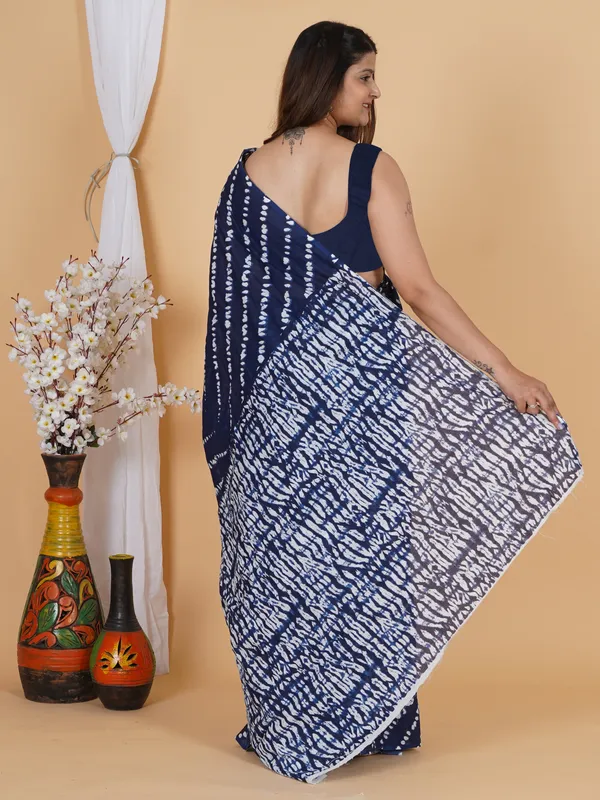 Elegant_Indigo_Shibori_Print_Cotton_Saree