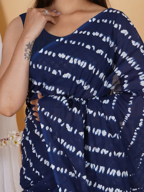 Elegant_Indigo_Shibori_Print_Cotton_Saree