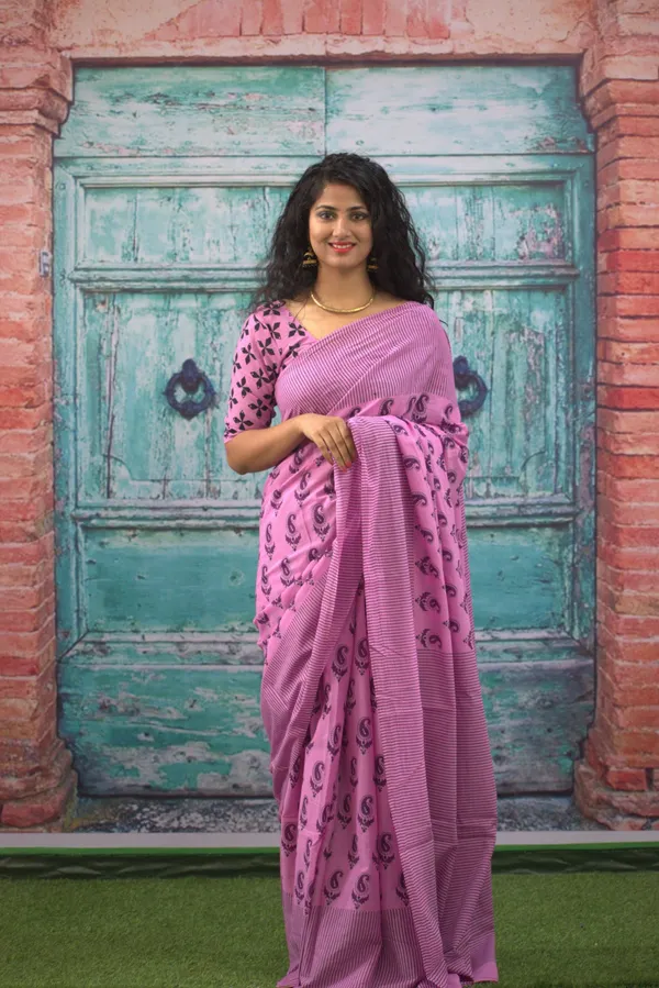 Elegant_Pink_Booti_Printed_Saree_with_Striped_Border