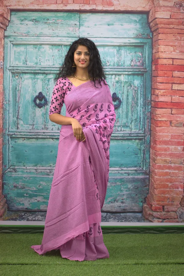 Elegant_Pink_Booti_Printed_Saree_with_Striped_Border