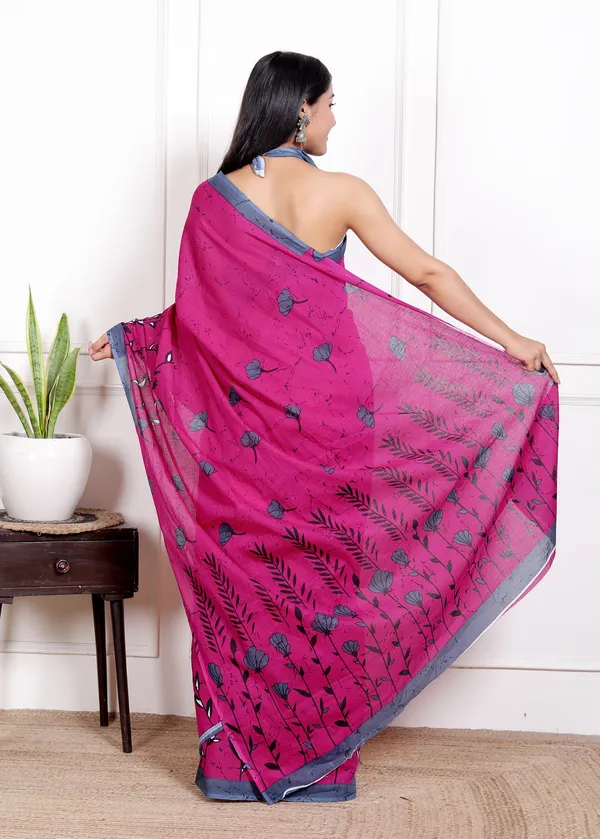 Elegant_Pink_Floral_Printed_Saree_with_Grey_Border