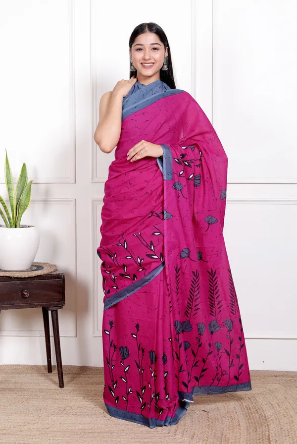 Elegant_Pink_Floral_Printed_Saree_with_Grey_Border