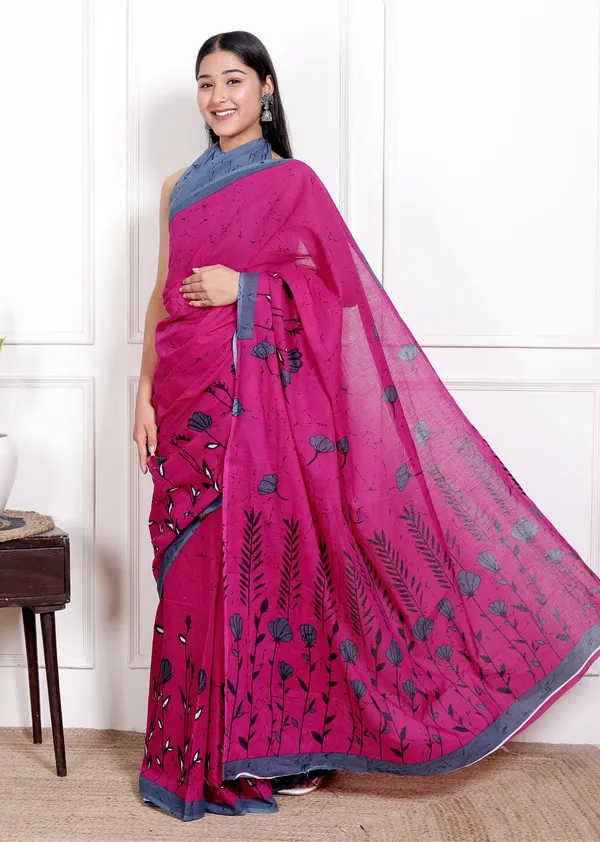 Elegant_Pink_Floral_Printed_Saree_with_Grey_Border