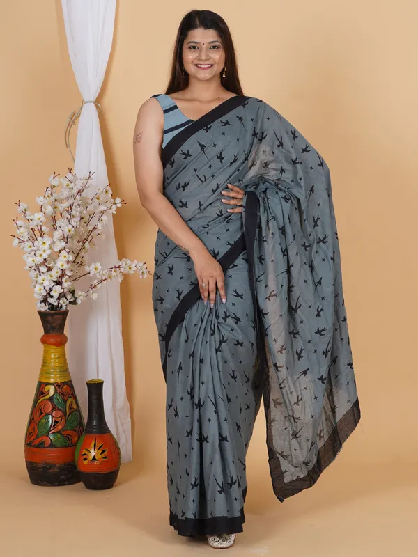 Grey_Bird_Print_Cotton_Saree_with_Black_Border