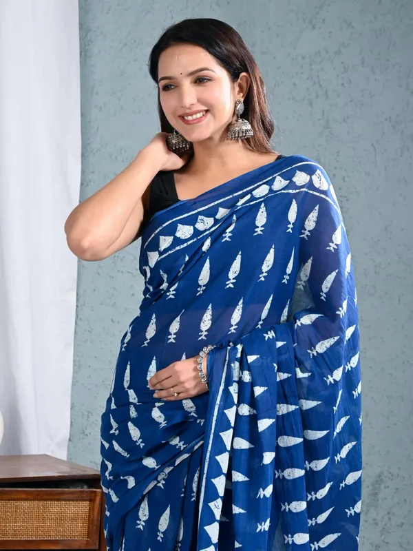 Indigo_Blue_Leaf_Printed_Cotton_Saree_for_Women_|_Traditional_Block_Print_Soft_Cotton_Saree_|_Elegant_Ethnic_Wear