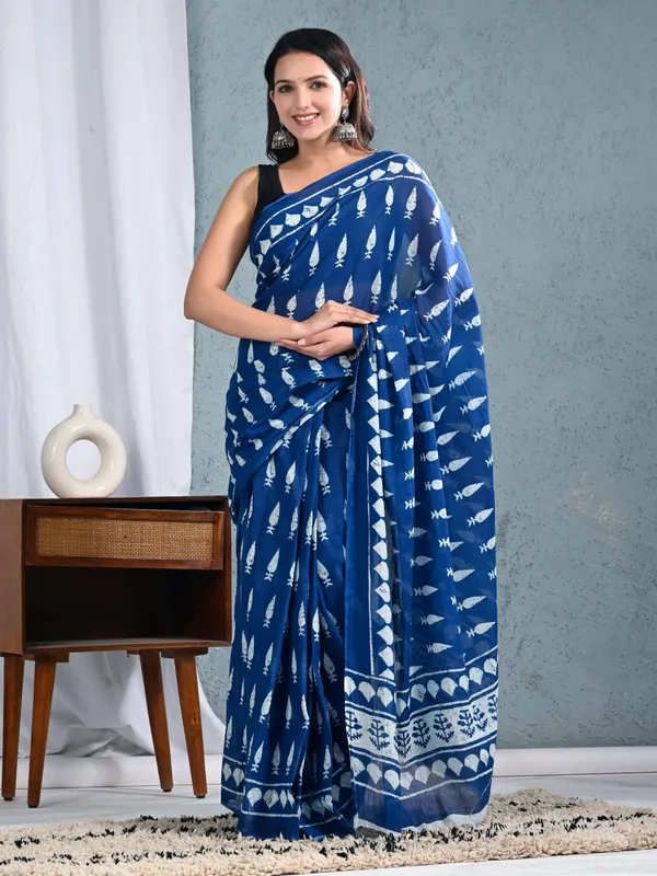 Indigo_Blue_Leaf_Printed_Cotton_Saree_for_Women_|_Traditional_Block_Print_Soft_Cotton_Saree_|_Elegant_Ethnic_Wear