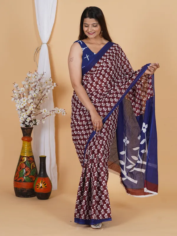 Maroon_Blossom_Floral_Printed_Cotton_Saree