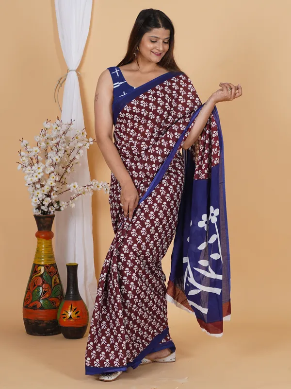 Maroon_Blossom_Floral_Printed_Cotton_Saree