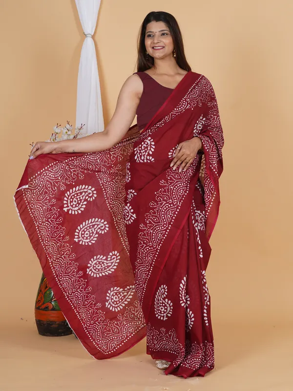Maroon_Hand_Block_Print_Cotton_Saree_with_Traditional_Floral_Design
