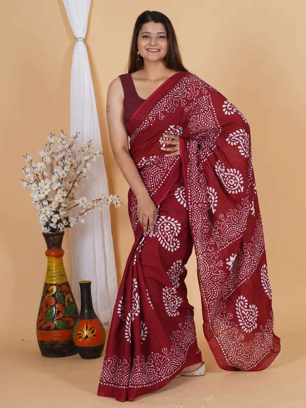Maroon_Hand_Block_Print_Cotton_Saree_with_Traditional_Floral_Design