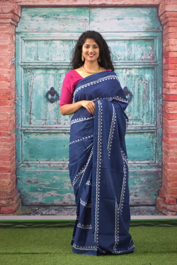 Navy_Blue_Jaali_Print_Cotton_Saree_with_Elegant_Border