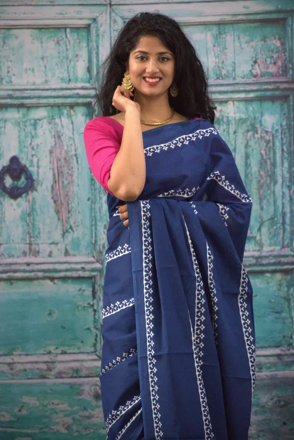 Navy_Blue_Jaali_Print_Cotton_Saree_with_Elegant_Border
