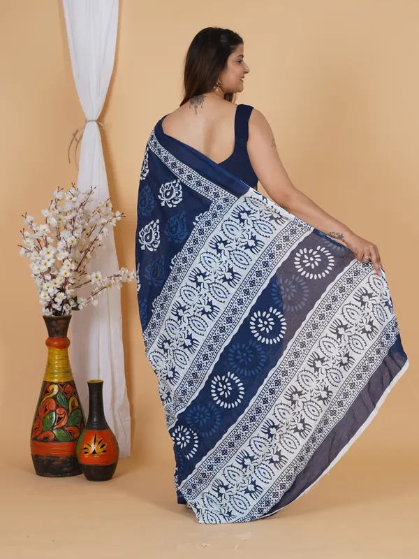 Royal_Indigo_Floral_Printed_Cotton_Saree_with_Traditional_Border