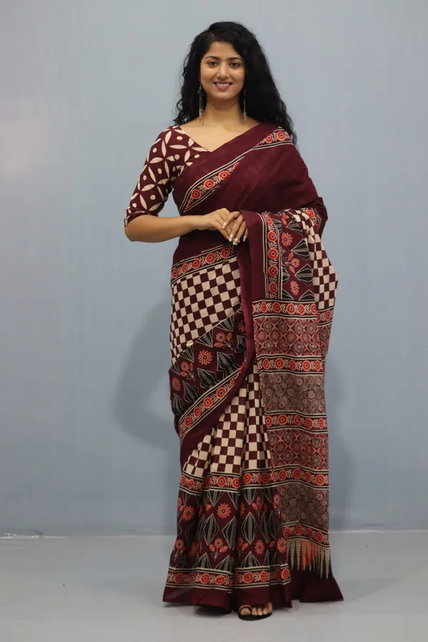 Royal_Maroon_Heritage_Print_Saree