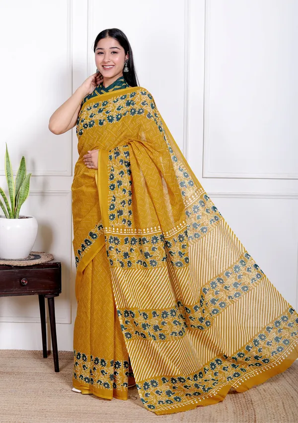 Soft_Mulmul_Cotton_Mustard_Yellow_Floral_Printed_Saree_with_Designer_Pallu