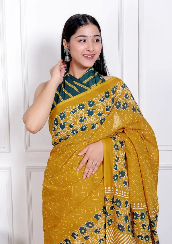 Soft_Mulmul_Cotton_Mustard_Yellow_Floral_Printed_Saree_with_Designer_Pallu