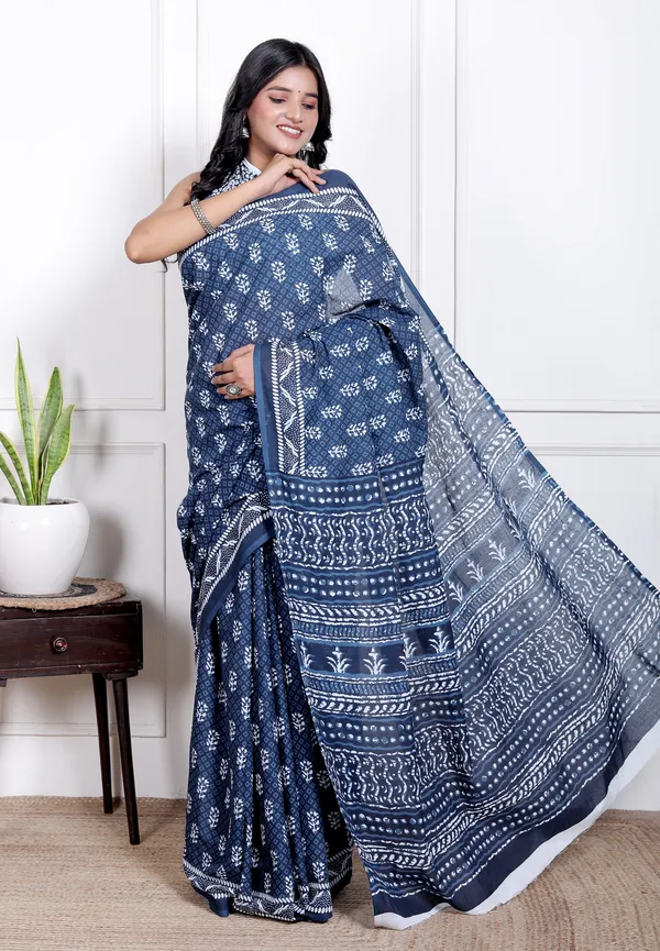 Soft_Mulmul_Cotton_Navy_Blue_Printed_Saree_with_Designer_Pallu