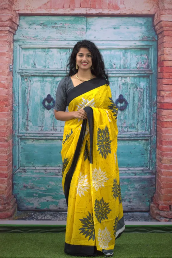 Sunshine_Bloom_Designer_Cotton_Saree_with_Black_Border